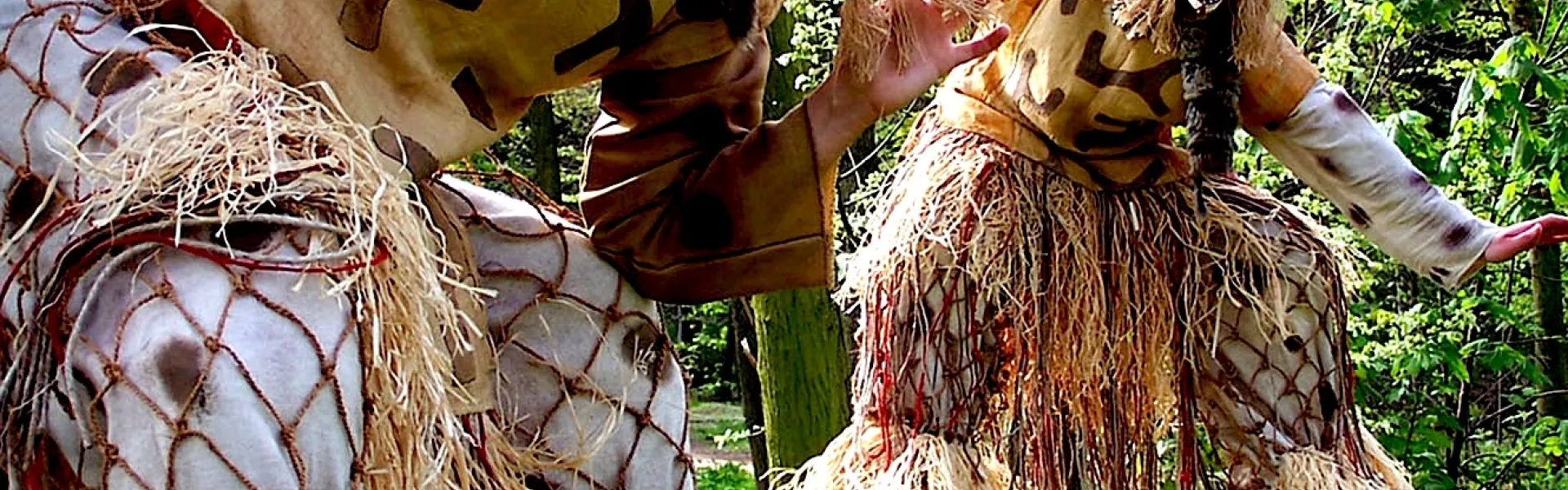 Artistes échassiers 